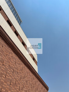 پروژه بیمارستان فوق تخصصی گل گهر سیرجان - نما خشک آجر جورچین-Jourchinco Dry Brick Facade-www.jourchinco.com