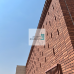 پروژه بیمارستان فوق تخصصی گل گهر سیرجان - نما خشک آجر جورچین-Jourchinco Dry Brick Facade-www.jourchinco.com