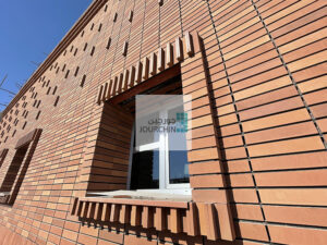 پروژه بیمارستان فوق تخصصی گل گهر سیرجان - نما خشک آجر جورچین-Jourchinco Dry Brick Facade-www.jourchinco.com
